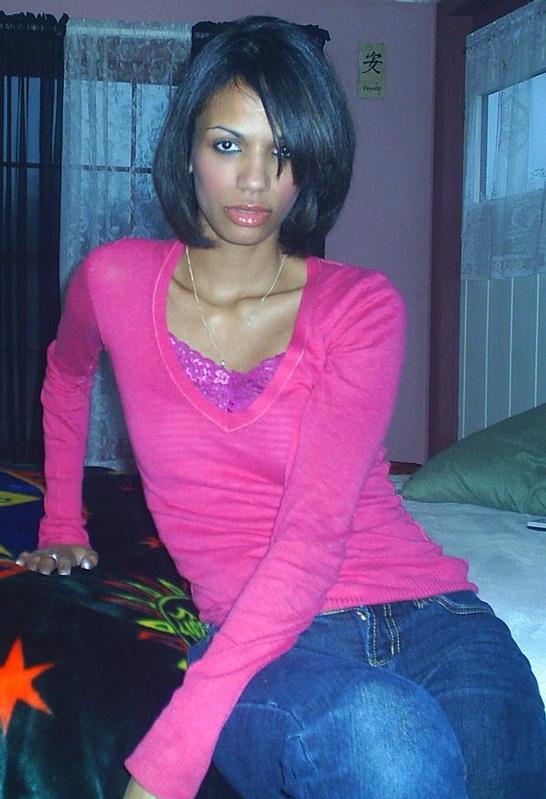 BeautifulDisaster003 - Close up