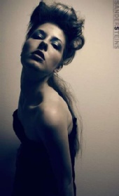 Monique van Son - by Sander Steins