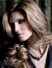 Katharina-Jahaan - Editorial 1