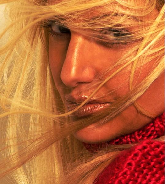 Dior - ELLE make up feature