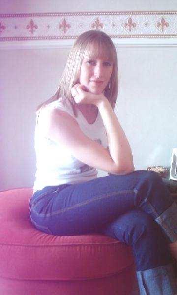 Nikki - sitting down 1