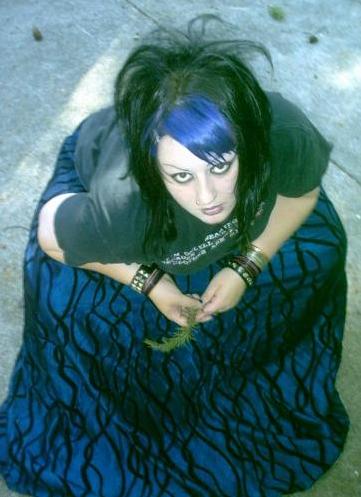 vampcourt - Feeling Blue