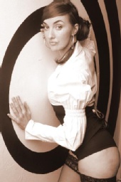 shay-marie,miss london - ohh la la