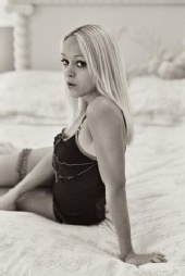 Stefanie Kempton - Bed 1