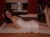 Laura - White dress