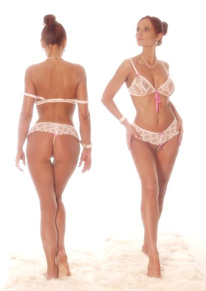 Laura - Back to Front