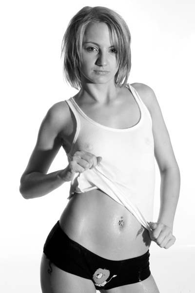 Leanne Holroyd - wet t-shirt