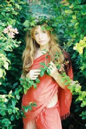 Kathleen Snooks - Green & Red