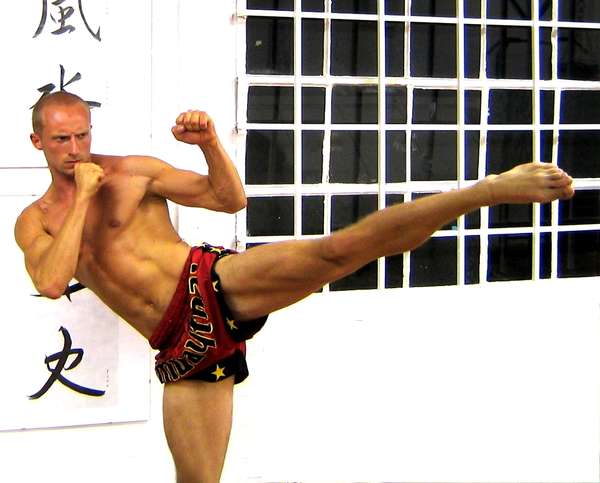 Ben Holmes - kickboxer - martial arts