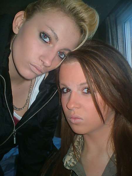 Babyblu3ee5 - antonia n dayna x