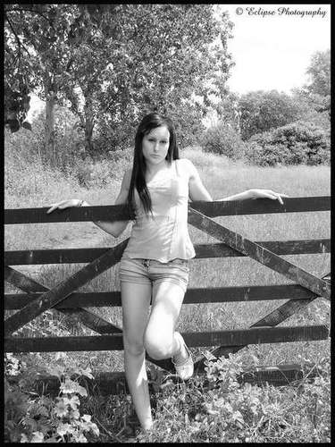 Holliewood - Me