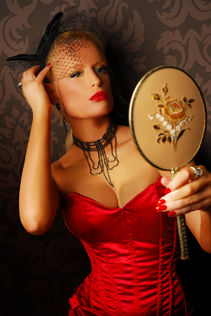 Emma Page - 40s hat shoot