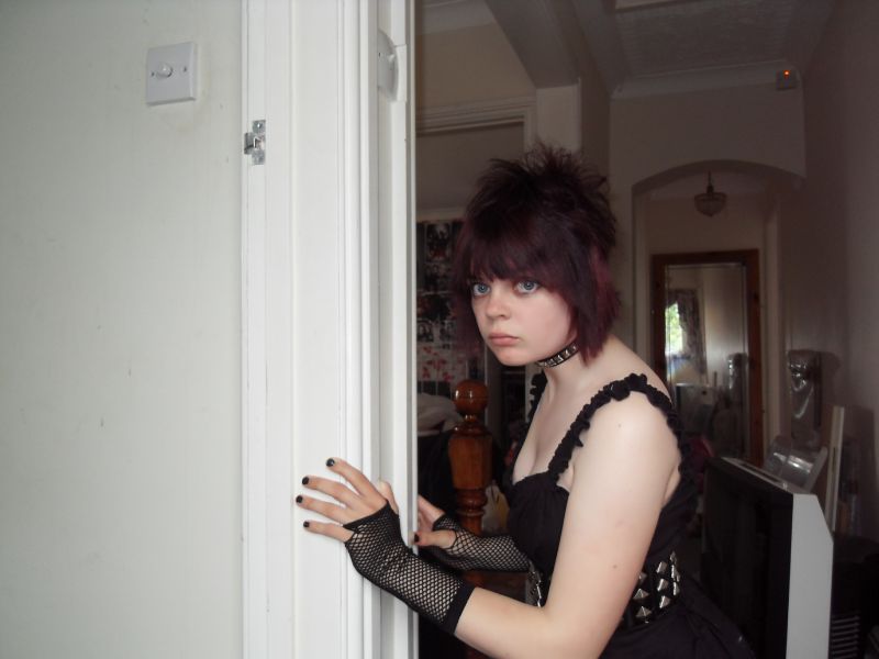 Louise Singfield - me :)
