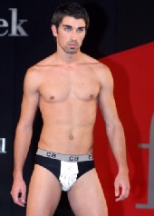 solo_model - Fashion Week Bucharest