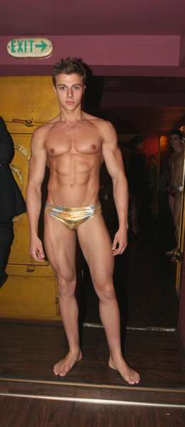 ALex - fit