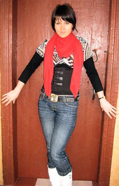 HELEN FOJA