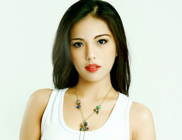 Danna Bernardino - meg next face search