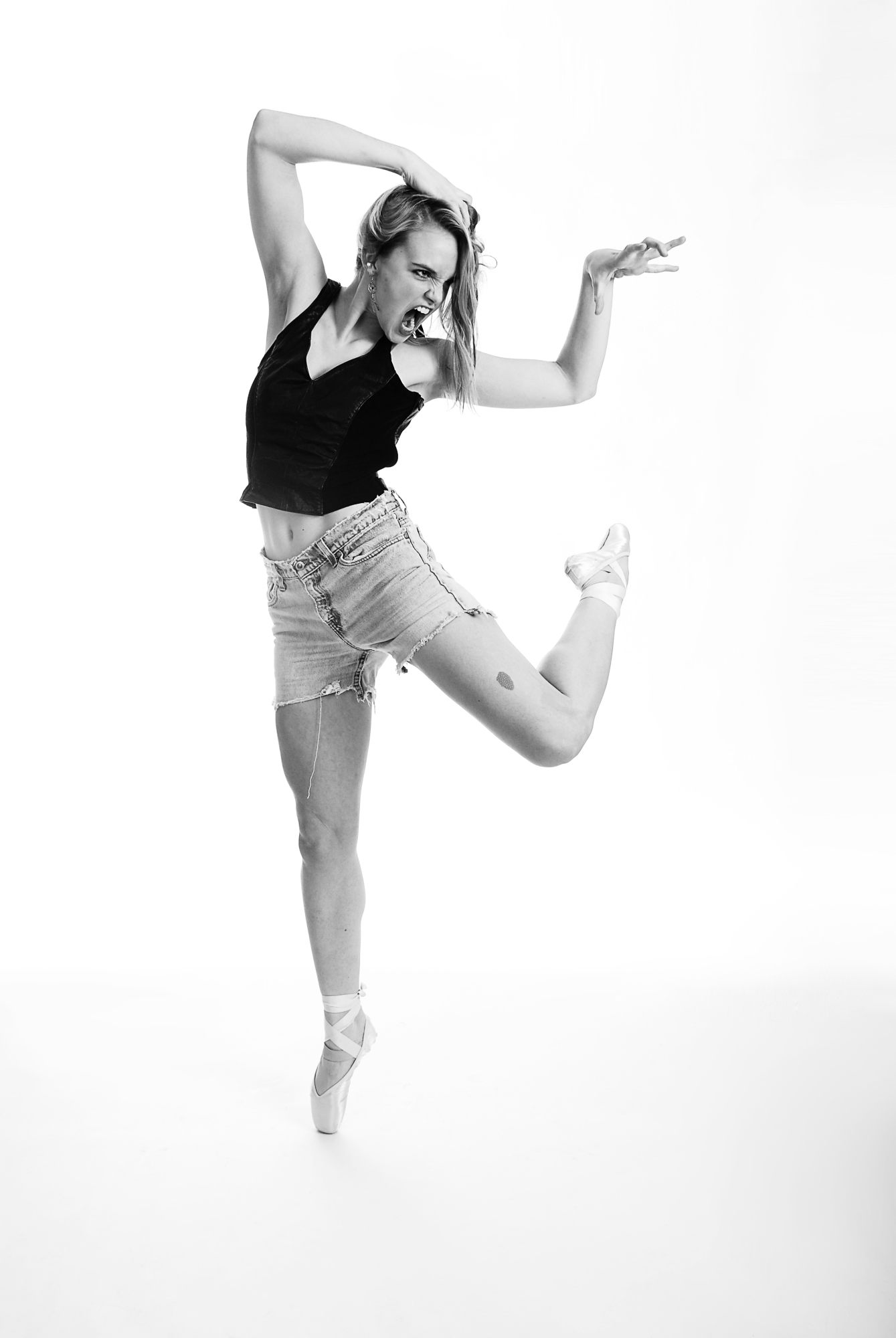 Rob Howard - Caitlin Paige Campbell