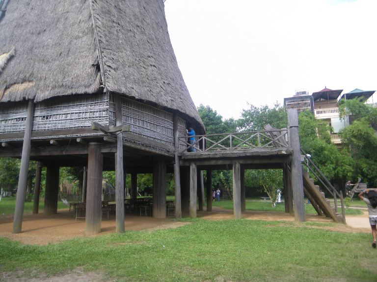 Anna Thao - Museum of ethnologie, Hanoi, Vietnam