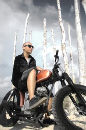 Agustya - photo shot my self lol
