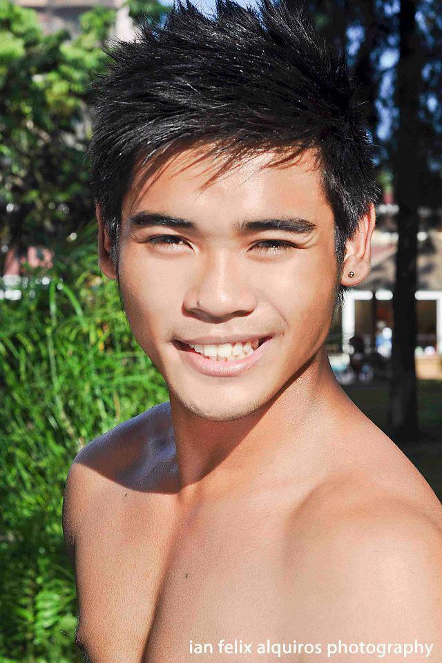 Dexter P. Samolde - LIMELIGHT Male Model Management MODEL