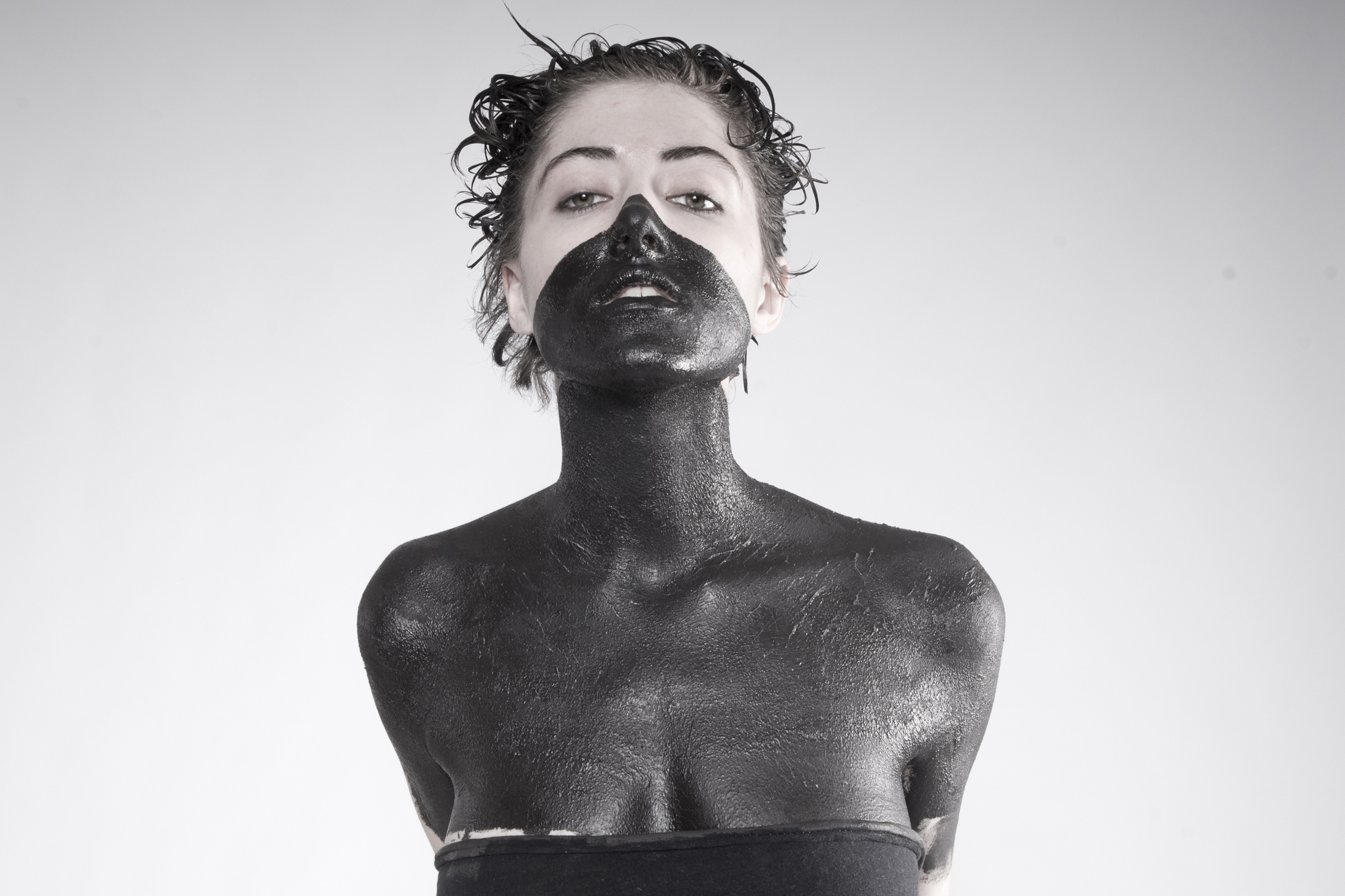 Natalia - Taylor : wrist magazine cover shoot