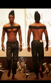 Folarin - Runway